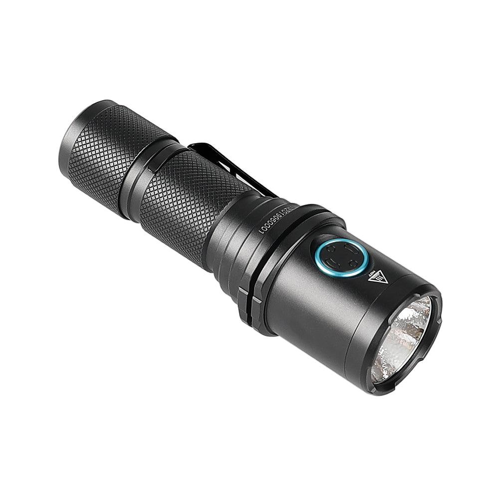 IMALENT DM70 4500 lumens flashlight - Image 2